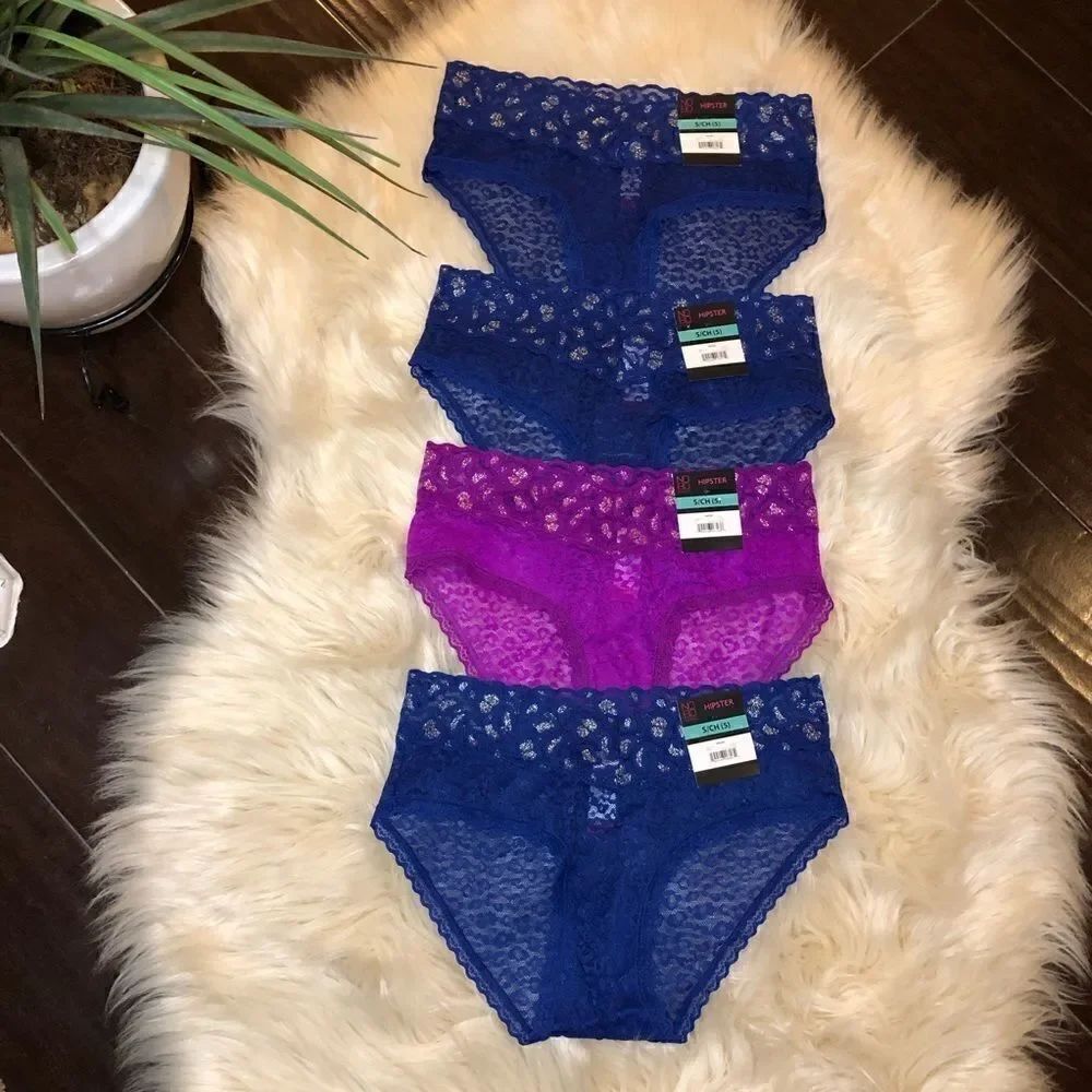 No Boundaries hipster size 5 bundle of 4 NWT